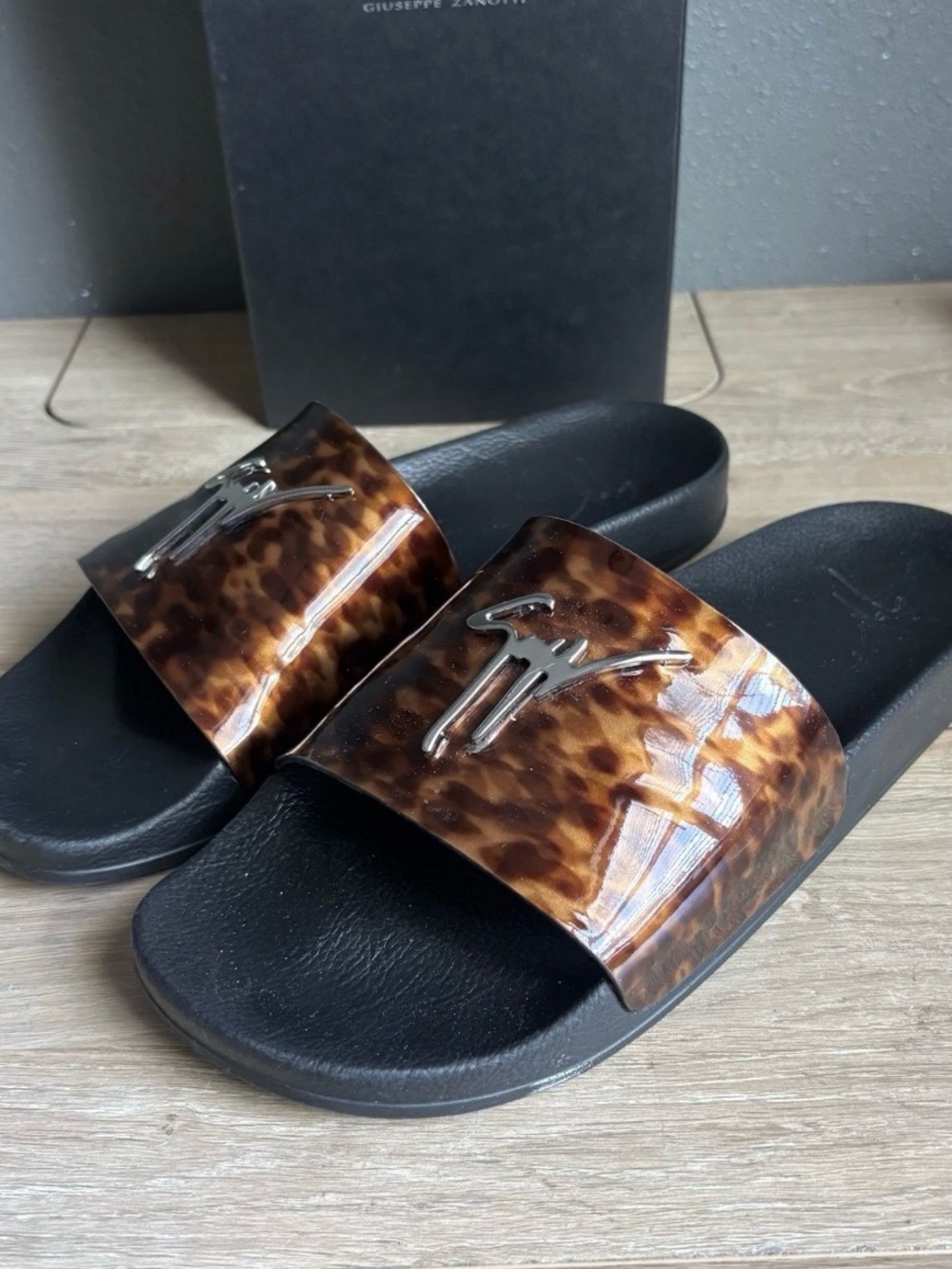 Giuseppe Zanotti Men’s Brown Tortoiseshell Slide Sandals Sz 45